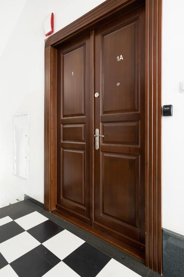 Discover Krakow Apartments - 5 Borowickiej St - Studio Next To Opera And Unity Centre Exterior photo